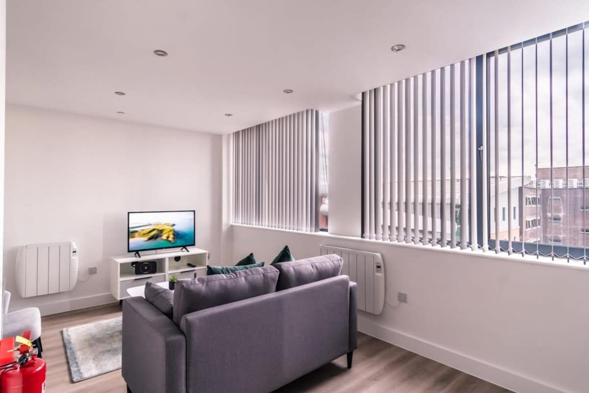 Zeni, Alexandra Rise Slick 1 Bed Apartamento *