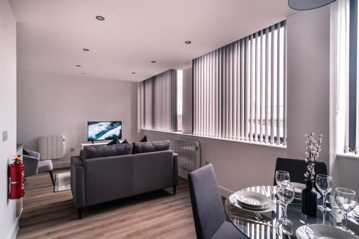 Zeni, Alexandra Rise Slick 1 Bed Apartamento